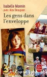 Les gens dans l'enveloppe